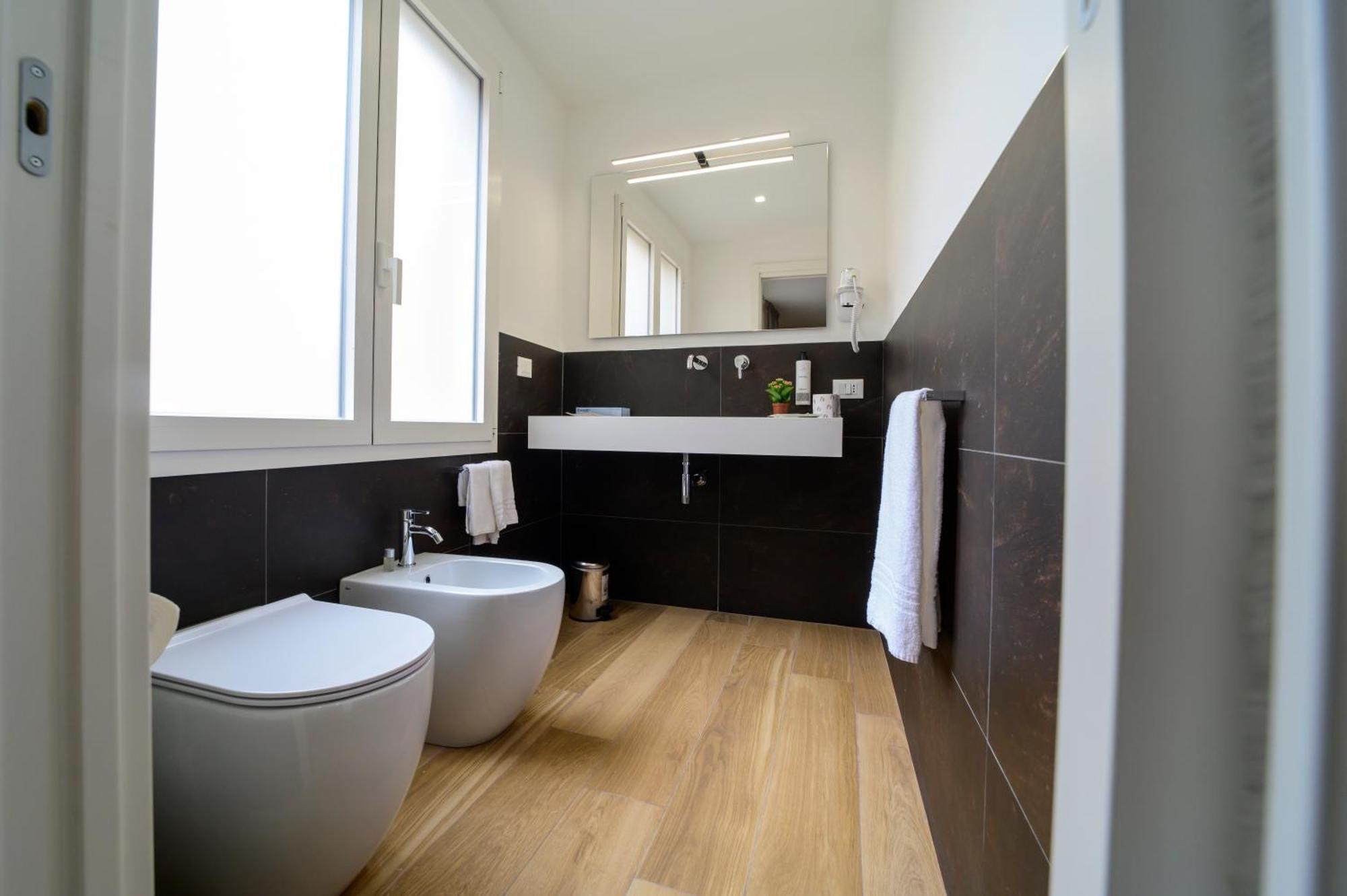 Maqueda - Room & Suite Palermo Eksteriør billede